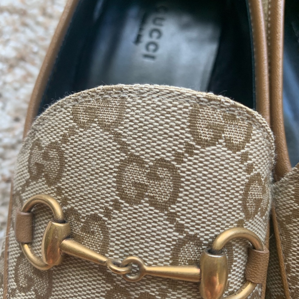 Gucci Beige Monogram Loafers for Women - Picture 6 of 9